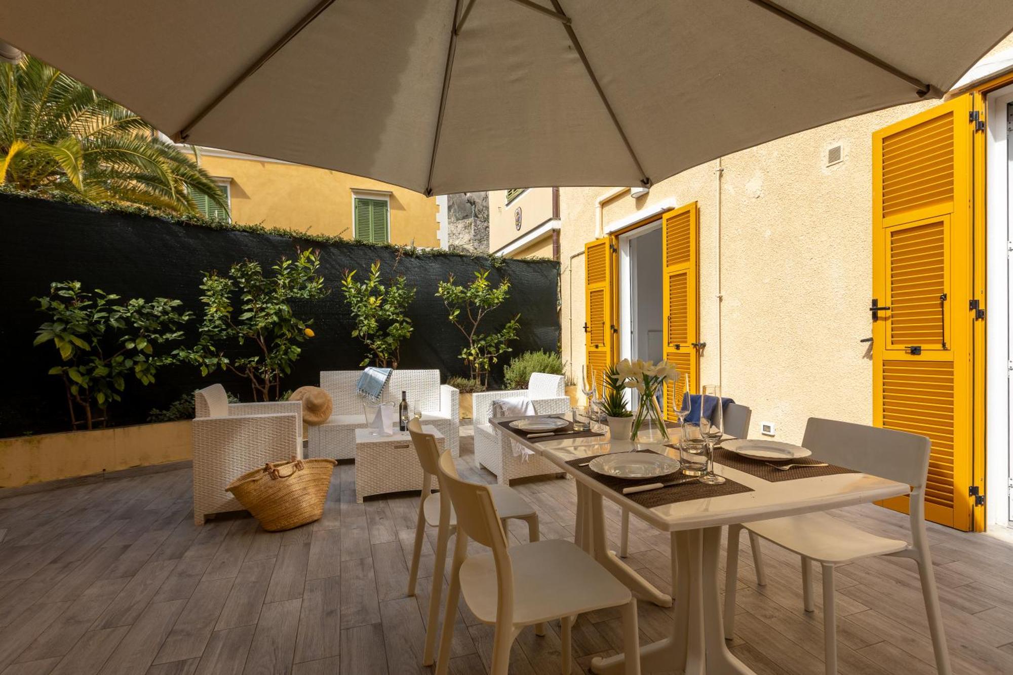 Residence Finale Bike And Beach Finale Ligure Exterior foto